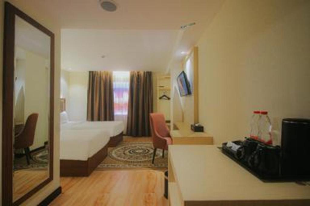 Grand Qin Hotel Banjarbaru Eksteriør billede