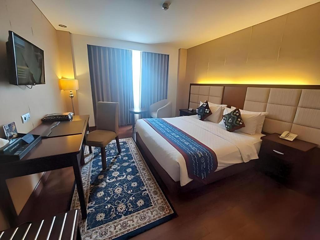 Grand Qin Hotel Banjarbaru Eksteriør billede